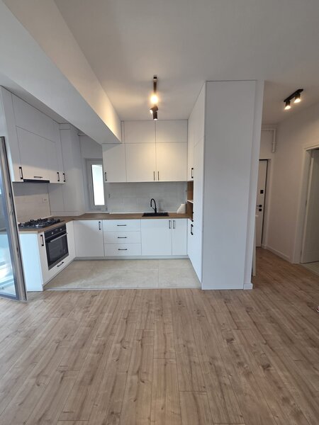 Avrig (metrou Bucur Obor), inchiriere studio modern + parcare.